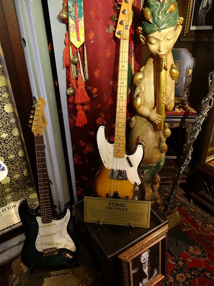 Rock-Subculture-Hard-Rock-Cafe-London-England-Photos-001