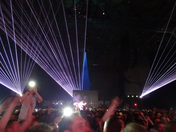 Rock-Subculture-Jay-Z-Kanye-West-Watch-the-Throne-Photo-Concert-Review-01