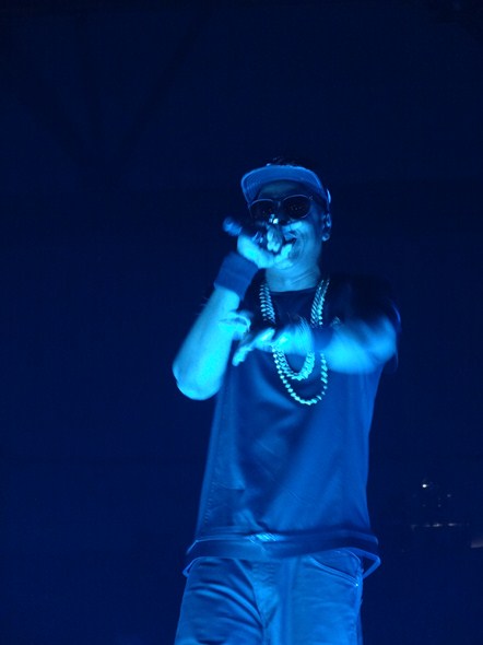 Rock-Subculture-Jay-Z-Kanye-West-Watch-the-Throne-Photo-Concert-Review-01