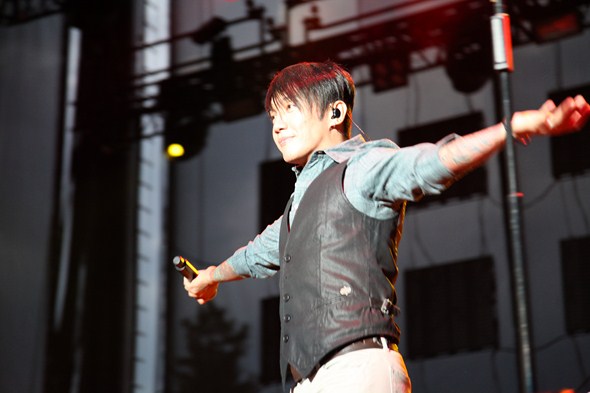 Rock-Subculture-Music-Concert-Review-Journey-Harveys-Lake-Tahoe-C-001