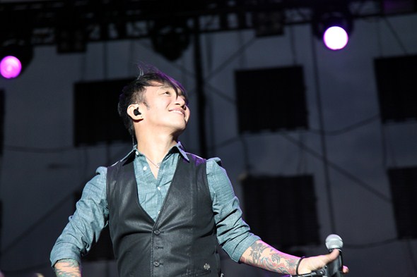 Rock-Subculture-Music-Concert-Review-Journey-Harveys-Lake-Tahoe-C-001