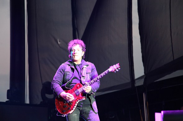 Rock-Subculture-Music-Concert-Review-Journey-Harveys-Lake-Tahoe-C-001