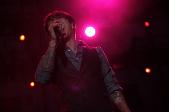 Rock-Subculture-Music-Concert-Review-Journey-Harveys-Lake-Tahoe-C-001