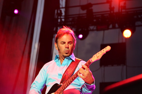 Rock-Subculture-Music-Concert-Review-Journey-Harveys-Lake-Tahoe-C-001