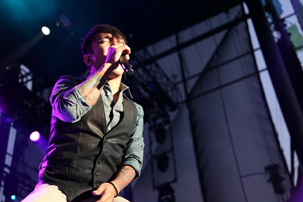 Rock-Subculture-Music-Concert-Review-Journey-Harveys-Lake-Tahoe-C-001