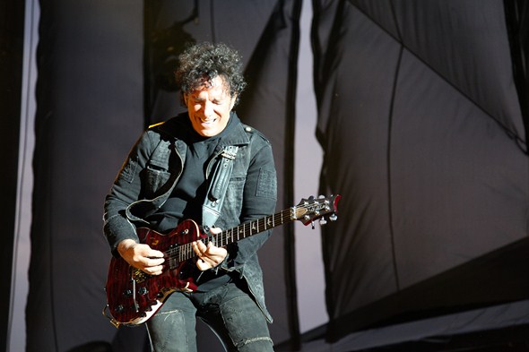 Rock-Subculture-Music-Concert-Review-Journey-Harveys-Lake-Tahoe-C-001