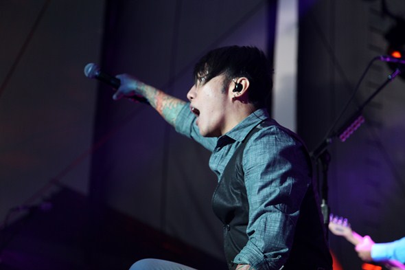 Rock-Subculture-Music-Concert-Review-Journey-Harveys-Lake-Tahoe-C-001