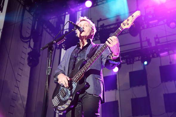 Rock-Subculture-Music-Concert-Review-Journey-Harveys-Lake-Tahoe-C-001