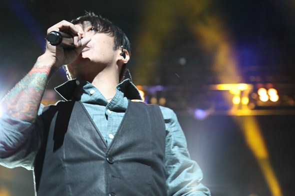 Rock-Subculture-Music-Concert-Review-Journey-Harveys-Lake-Tahoe-C-001