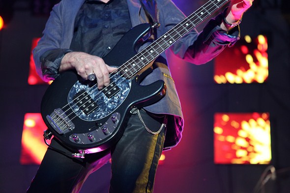 Rock-Subculture-Music-Concert-Review-Journey-Harveys-Lake-Tahoe-C-001