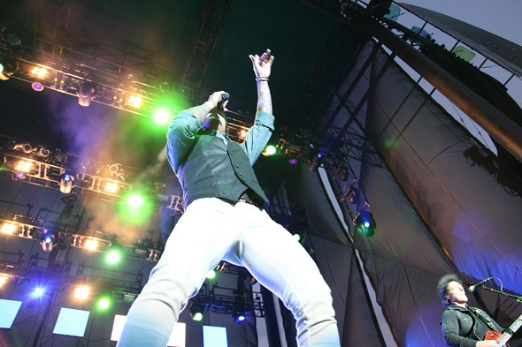 Rock-Subculture-Music-Concert-Review-Journey-Harveys-Lake-Tahoe-C-001