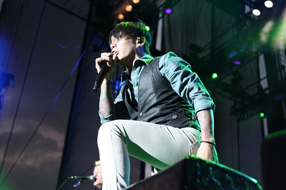 Rock-Subculture-Music-Concert-Review-Journey-Harveys-Lake-Tahoe-C-001