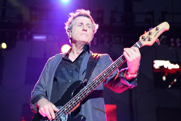 Rock-Subculture-Music-Concert-Review-Journey-Harveys-Lake-Tahoe-C-001