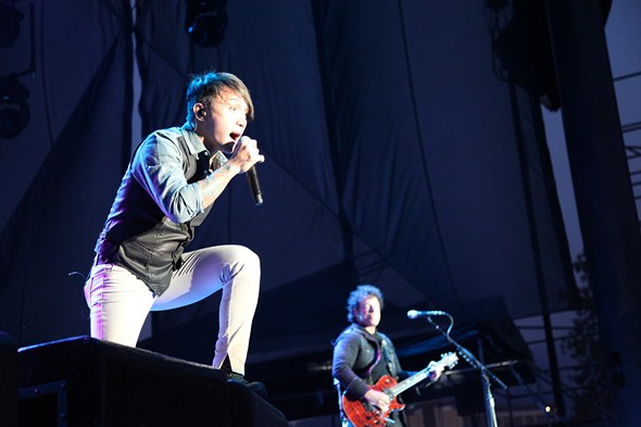 Rock-Subculture-Music-Concert-Review-Journey-Harveys-Lake-Tahoe-C-001