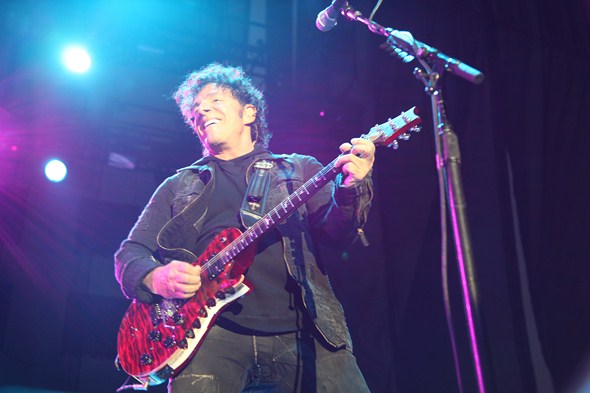 Rock-Subculture-Music-Concert-Review-Journey-Harveys-Lake-Tahoe-C-001