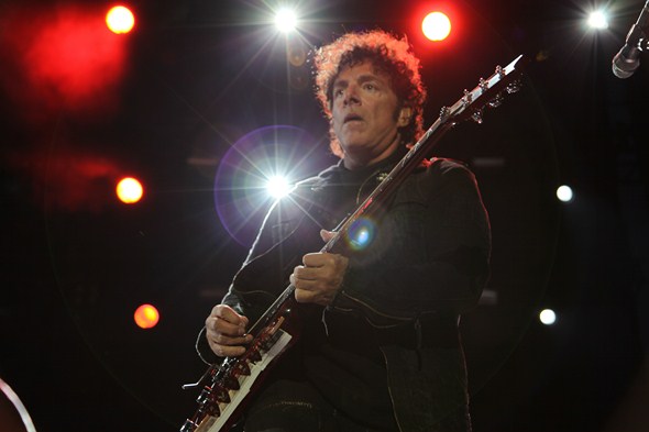 Rock-Subculture-Music-Concert-Review-Journey-Harveys-Lake-Tahoe-C-001