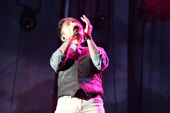 Rock-Subculture-Music-Concert-Review-Journey-Harveys-Lake-Tahoe-C-001