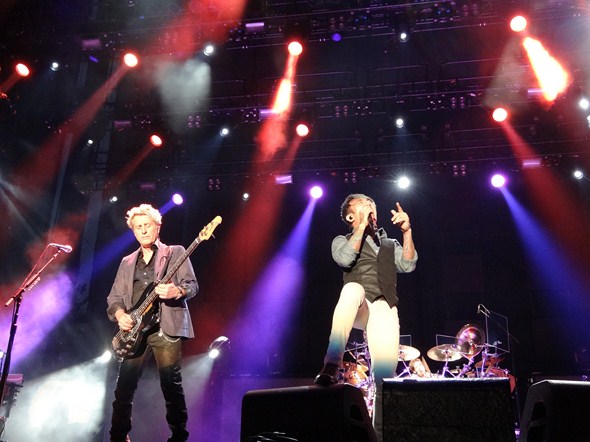 Rock-Subculture-Music-Concert-Review-Journey-Harveys-Lake-Tahoe-S-001