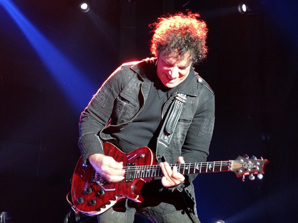 Rock-Subculture-Music-Concert-Review-Journey-Harveys-Lake-Tahoe-S-001