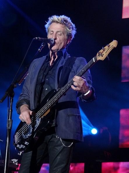 Rock-Subculture-Music-Concert-Review-Journey-Harveys-Lake-Tahoe-S-001