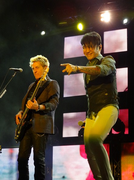 Rock-Subculture-Music-Concert-Review-Journey-Harveys-Lake-Tahoe-S-001