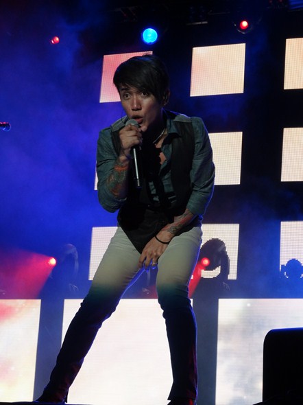 Rock-Subculture-Music-Concert-Review-Journey-Harveys-Lake-Tahoe-S-001