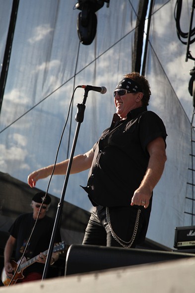 Rock-Subculture-Music-Concert-Review-Loverboy-Harveys-Lake-Tahoe-C-01