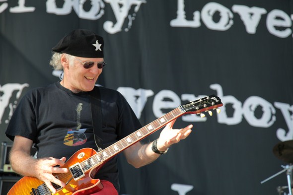 Rock-Subculture-Music-Concert-Review-Loverboy-Harveys-Lake-Tahoe-C-01