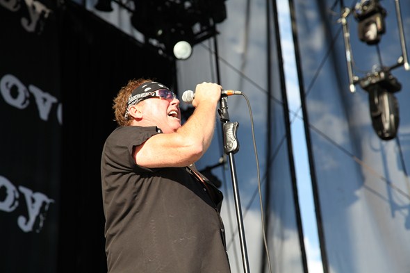 Rock-Subculture-Music-Concert-Review-Loverboy-Harveys-Lake-Tahoe-C-01
