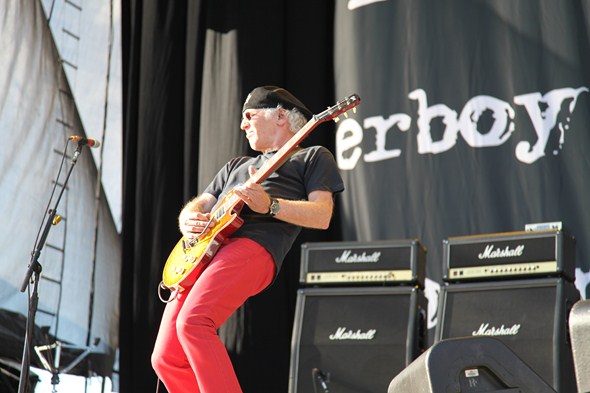 Rock-Subculture-Music-Concert-Review-Loverboy-Harveys-Lake-Tahoe-C-01