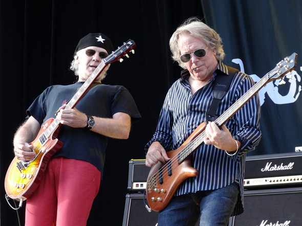 Rock-Subculture-Music-Concert-Review-Loverboy-Harveys-Lake-Tahoe-S-01
