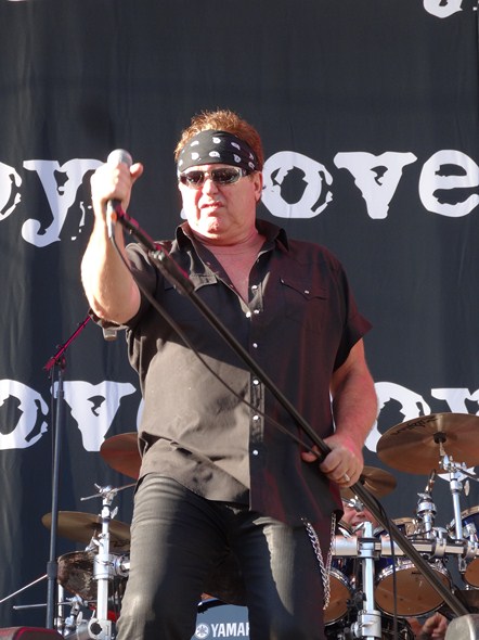Rock-Subculture-Music-Concert-Review-Loverboy-Harveys-Lake-Tahoe-S-01