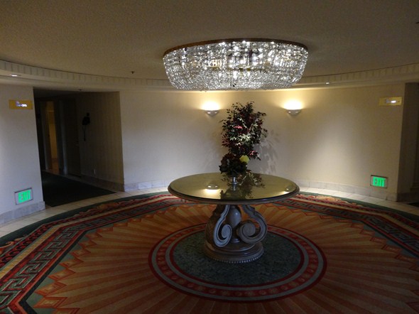 MontBleu-Casino-Resort-Spa-Review-South-Lake-Tahoe-Stateline-01