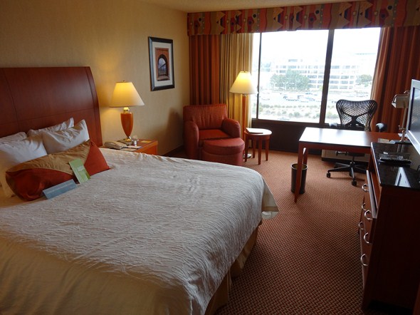 Travel-Resort-Hotel-Review-Hilton-Garden-Inn-San-Francisco-Oakland-Bay-Bridge-01