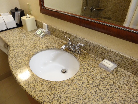 Travel-Resort-Hotel-Review-Hilton-Garden-Inn-San-Francisco-Oakland-Bay-Bridge-01