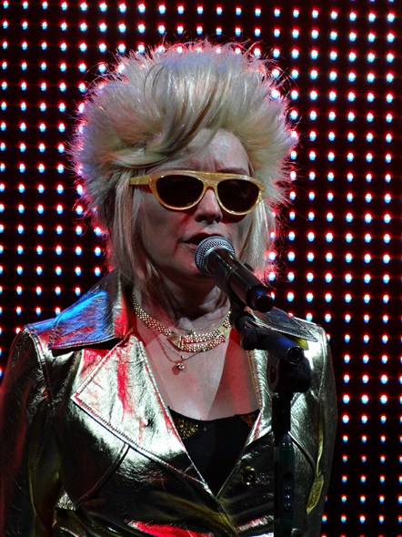 Blondie-Devo-Concert-Photos-Rock-Subculture-Review-Mountain-Winery-01