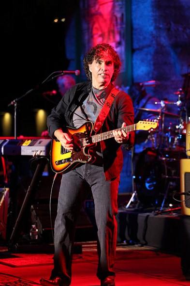 Daryl-Hall-John-Oates-Concert-Review-Mountain-Winery-2012-Rock-Subculture-C-001