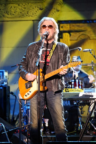 Daryl-Hall-John-Oates-Concert-Review-Mountain-Winery-2012-Rock-Subculture-C-001