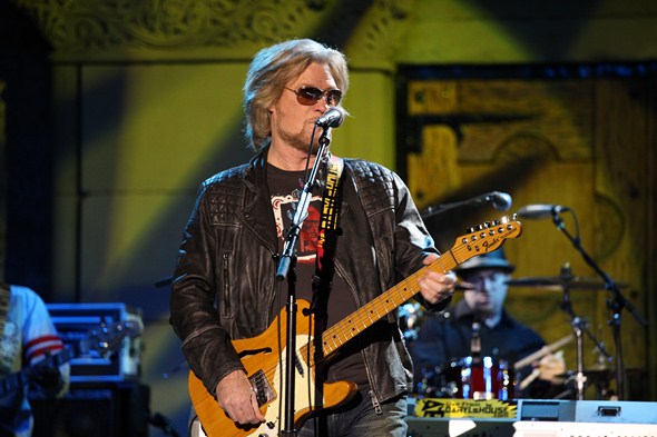 Daryl-Hall-John-Oates-Concert-Review-Mountain-Winery-2012-Rock-Subculture-C-001