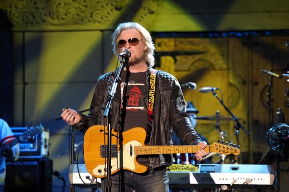 Daryl-Hall-John-Oates-Concert-Review-Mountain-Winery-2012-Rock-Subculture-C-001