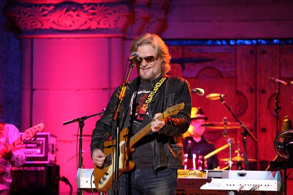 Daryl-Hall-John-Oates-Concert-Review-Mountain-Winery-2012-Rock-Subculture-C-001