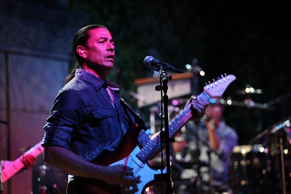 Daryl-Hall-John-Oates-Concert-Review-Mountain-Winery-2012-Rock-Subculture-C-001