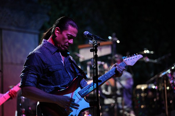 Daryl-Hall-John-Oates-Concert-Review-Mountain-Winery-2012-Rock-Subculture-C-001