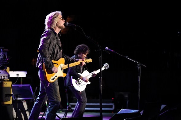 Daryl-Hall-John-Oates-Concert-Review-Mountain-Winery-2012-Rock-Subculture-C-001