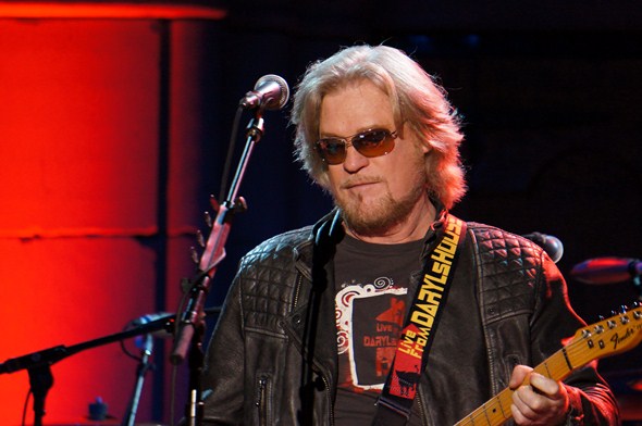 Daryl-Hall-John-Oates-Concert-Review-Mountain-Winery-2012-Rock-Subculture-C-001