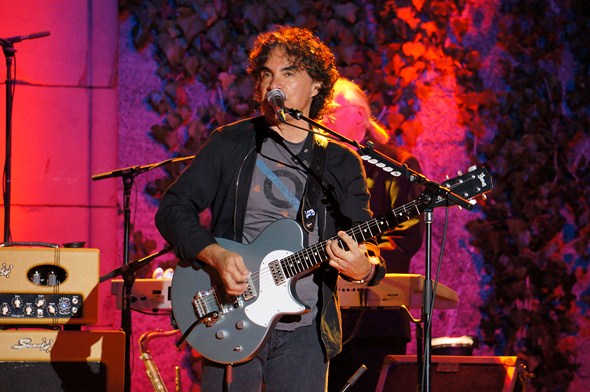 Daryl-Hall-John-Oates-Concert-Review-Mountain-Winery-2012-Rock-Subculture-C-001