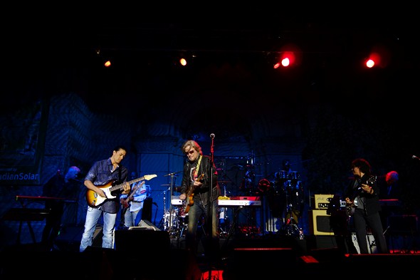 Daryl-Hall-John-Oates-Concert-Review-Mountain-Winery-2012-Rock-Subculture-X-001