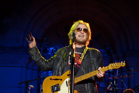 Daryl-Hall-John-Oates-Concert-Review-Mountain-Winery-2012-Rock-Subculture-X-001