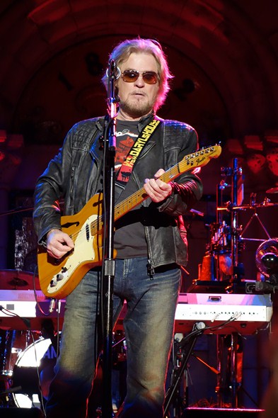 Daryl-Hall-John-Oates-Concert-Review-Mountain-Winery-2012-Rock-Subculture-X-001