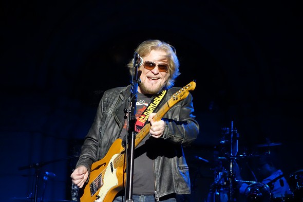 Daryl-Hall-John-Oates-Concert-Review-Mountain-Winery-2012-Rock-Subculture-X-001